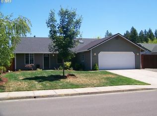 87573 Muse Dr, Veneta, OR 97487