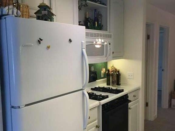 5th image of 1375 Palmer Ave