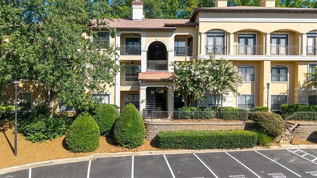 3777 Peachtree Rd NE APT 713, Brookhaven, GA 30319 | Zillow