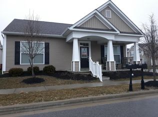 2112 Legends Dr, Grove City, OH 43123