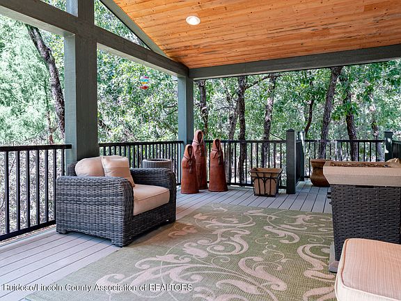 2nd image of 211 Bonito Hollow Ln