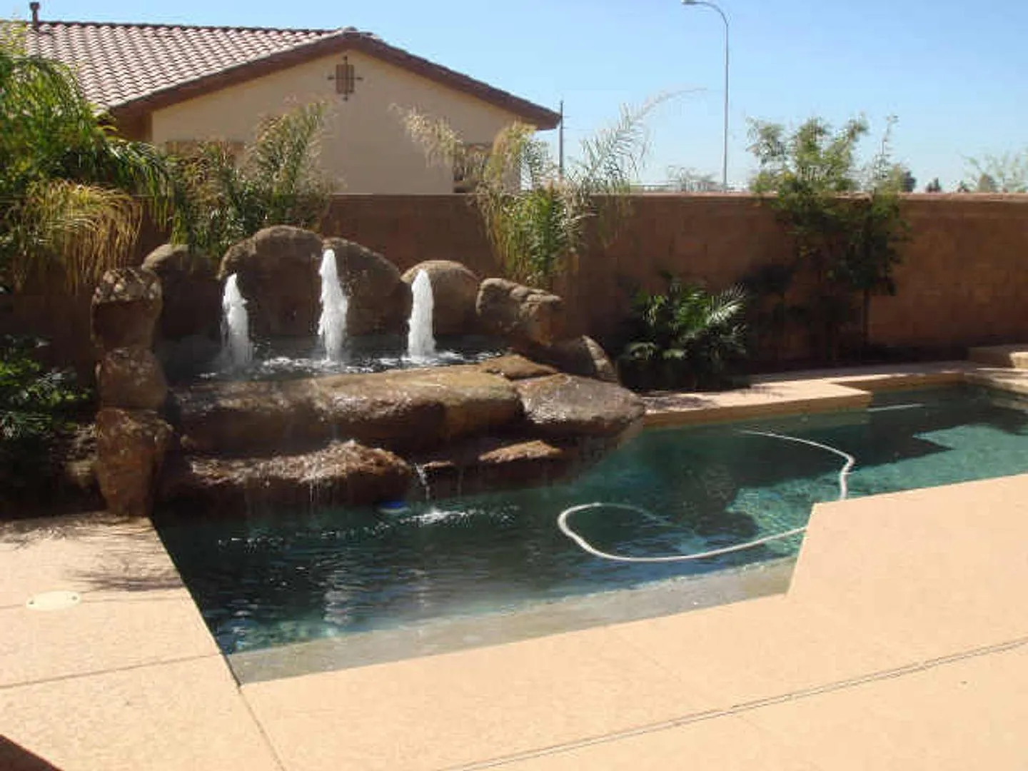 Coming Soon - Large Renovated Home In Shadow Ridge With Lovely Private Pool — Photo 1