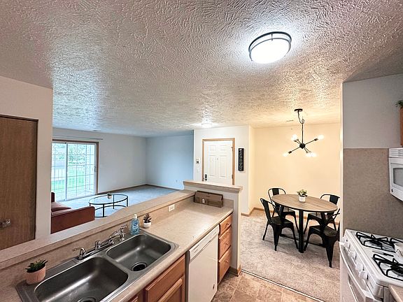 3rd image of 122 Ida Red Ave NW #304