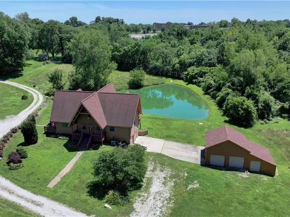 17301 E Kentucky Rd, Independence, MO 64056