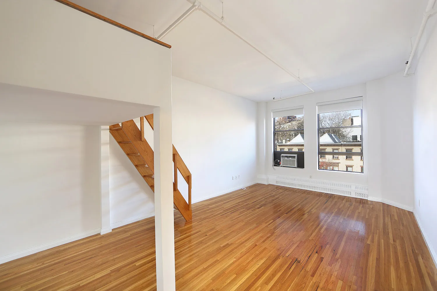 450 6th Avenue — Photo 1