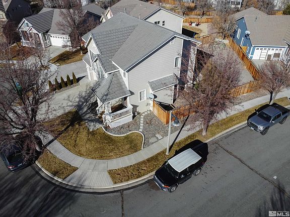 3rd image of 3094 Grand Island Ct