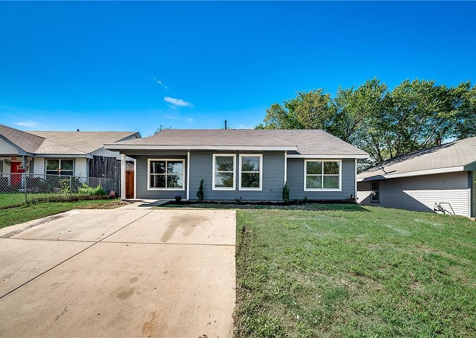 1st image of 677 Hardy St