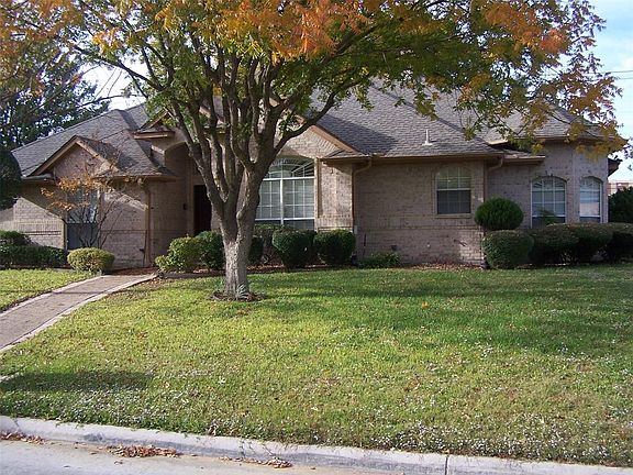 2nd image of 1409 Wheeler Dr