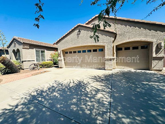 4th image of 2720 E Hazeltine Way