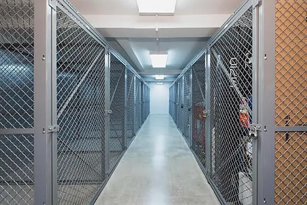 Rented by Compass | media 32