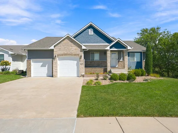 5262 N Rock Spring St, Bel Aire, KS 67226