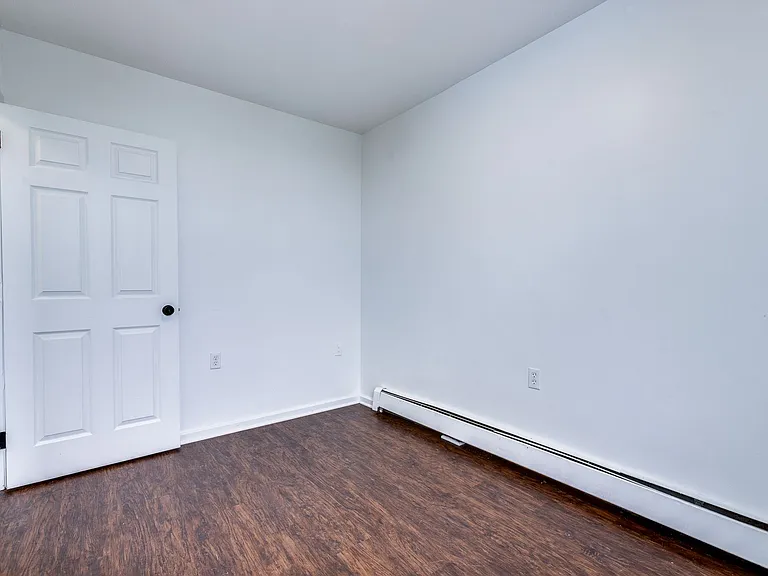 978 Manton Way — Photo 29