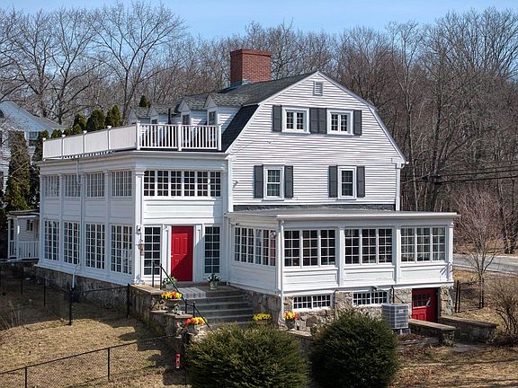 2nd image of 134 Range Road