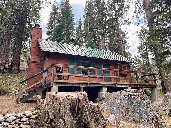5th image of 8 Twin Buttes Summer Home Act
