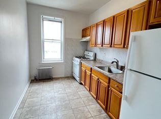 16 Van Sicklen St #3F, Brooklyn, NY 11223