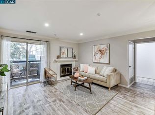 3183 Wayside Plz APT 114, Walnut Creek, CA 94597