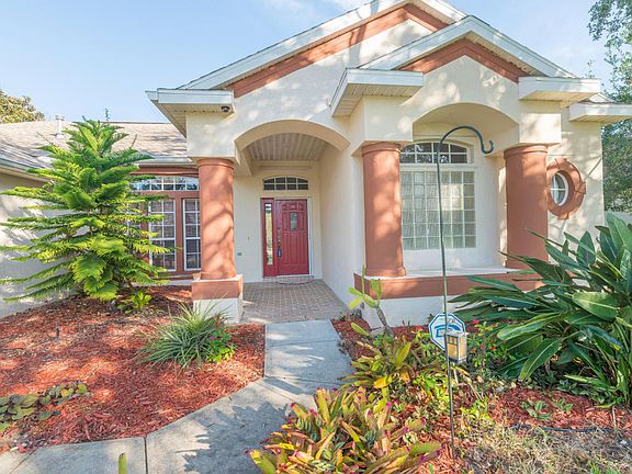 2nd image of 6027 Arlington Cir