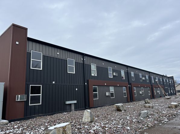 9 River Rd #202