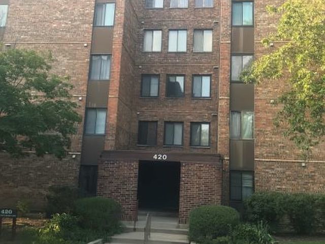 1st image of 420 Walnut Creek Ln Unit 3304