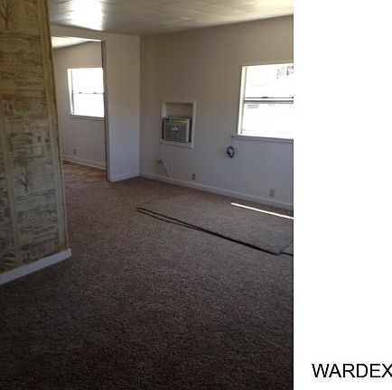 3rd image of 638 Evelyn Dr