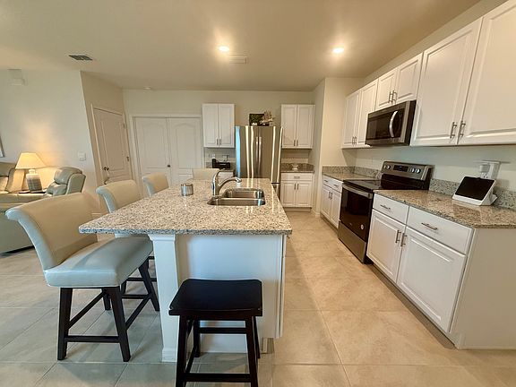 5th image of 463 Liu Ln