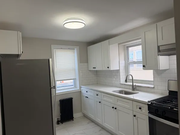 305 Millburn Ave, Millburn, NJ 07041