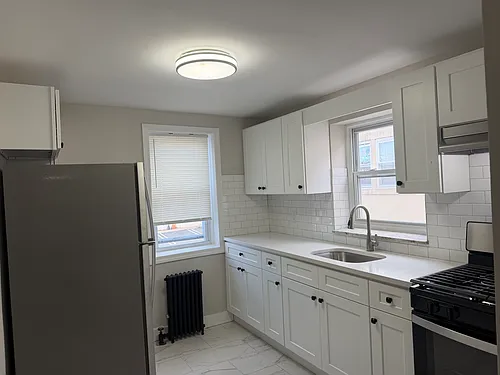 305 Millburn Ave Photo 1