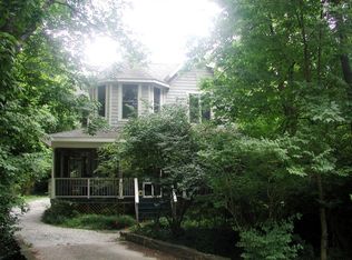 231 E Rebecca St, Fayetteville, AR 72701