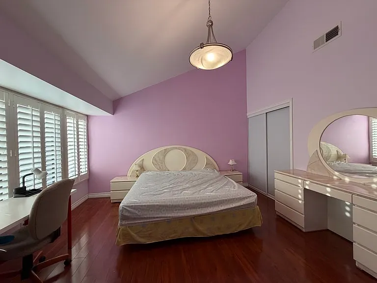 1015 Arcadia Ave #12 — Photo 7