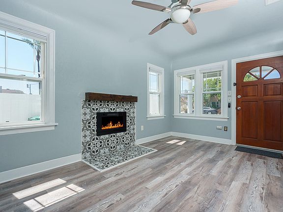 3rd image of 3703 Meade Ave