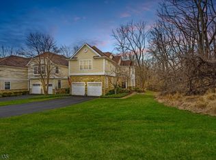 504 Lindabury Ln, Califon, NJ 07830