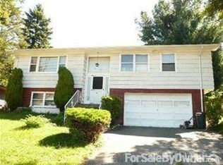 90 Putnam Rd, Cortlandt Manor, NY 10567