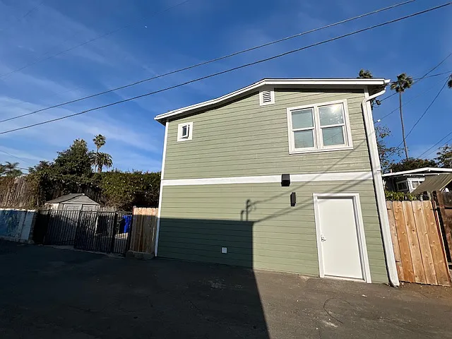 519 N Clementine St #3 — Photo 10