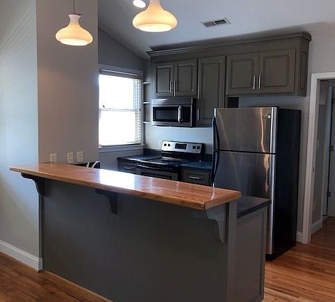 4th image of 5 Crystal Ave
