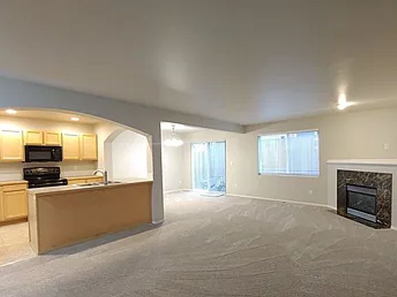 3rd image of 17831 72nd Ave E