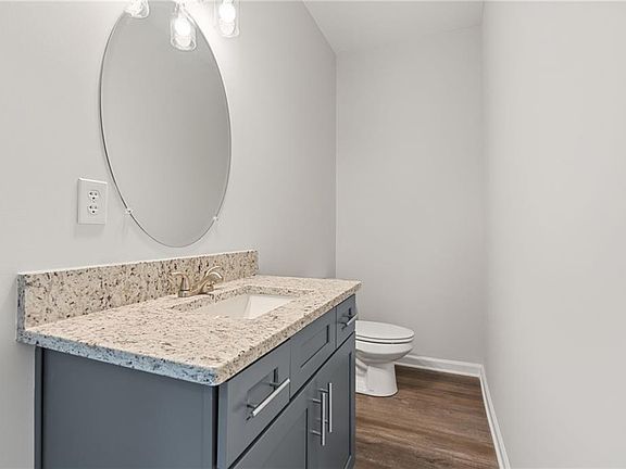5th image of 140 Creek Crossing Ln