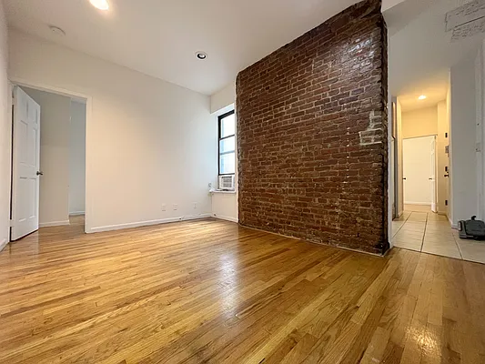 Rented by Oxford Property Group | media 2