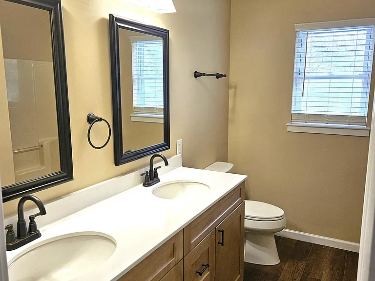 10279 Rosewood Ct — Photo 28