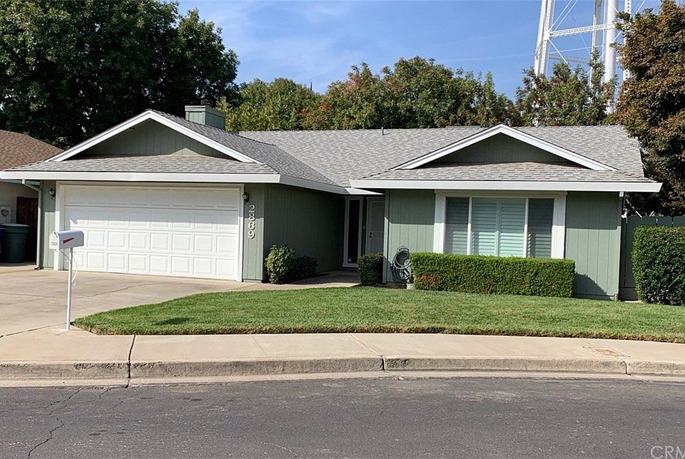 2nd image of 2869 Saint Thomas Ct