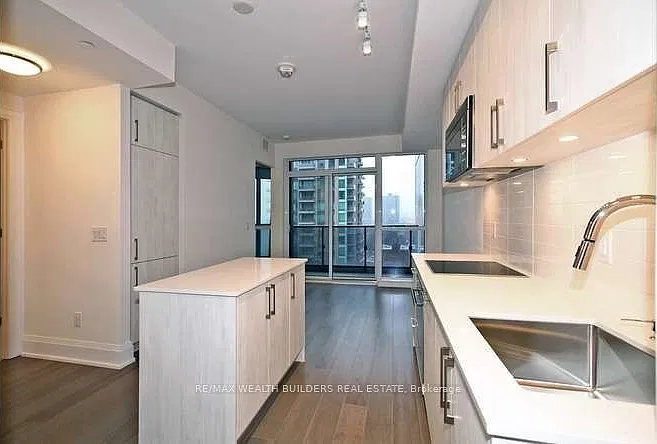 1 bed, $2,500 — Photo 4
