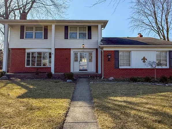 2710 Pendleton Dr, Bloomfield Hills, MI 48304
