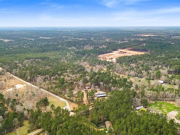 4th image of 7735 N Walker Rd