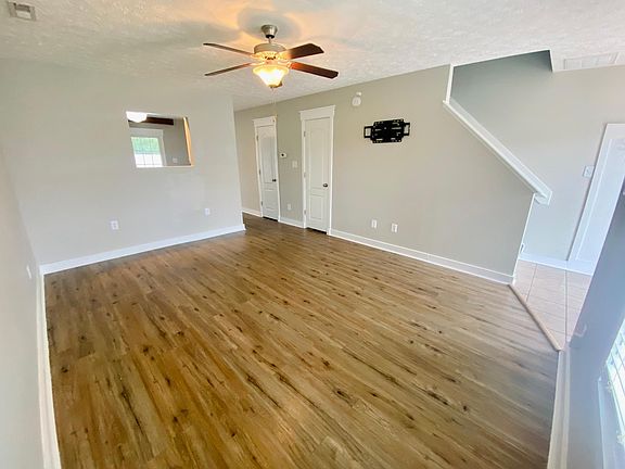 5th image of 117 Glen Cannon Dr