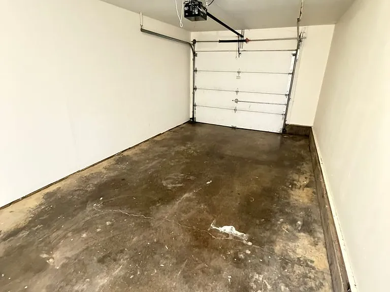 2202 Oak St SE — Photo 16