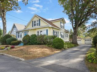 22 Shirley St, Auburn, MA 01501