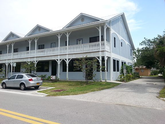 2nd image of 329 E Virginia Ave Unit 211