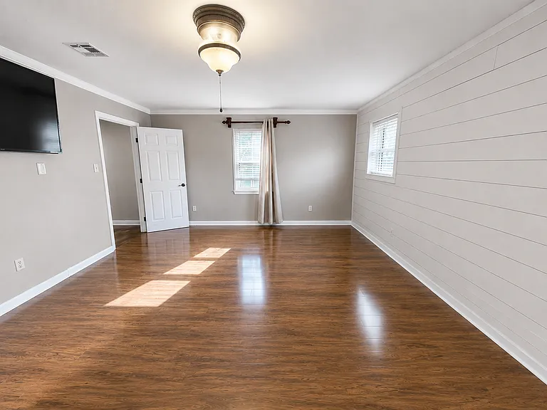 1108 Buckhall Rd — Photo 25