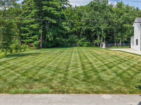8304 Central Ave, Indianapolis, IN 46240