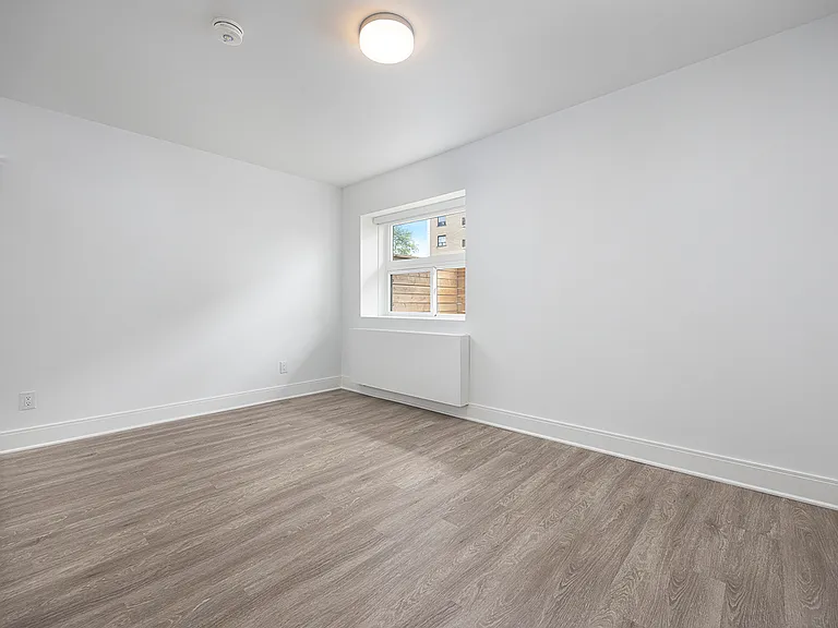 67 Parkwoods Village Dr — Photo 13