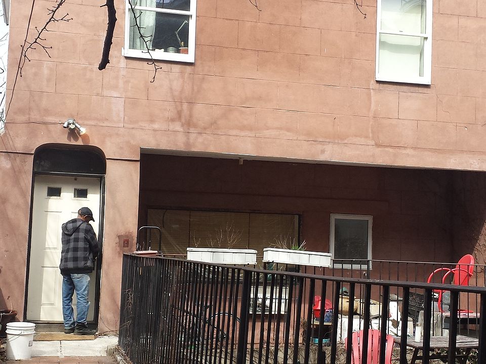 1st image of 875 Pacific St #1